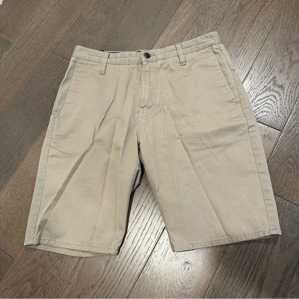 Volcom Men's Beige Shorts Size 30